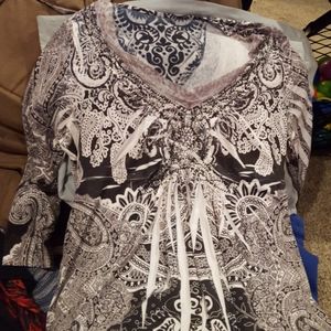 Dress shirt with long sleeves